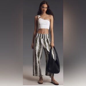 ✨Anthropologie The Reese Printed Smocked Pull-On Barrel Pants by Pilcro Size S